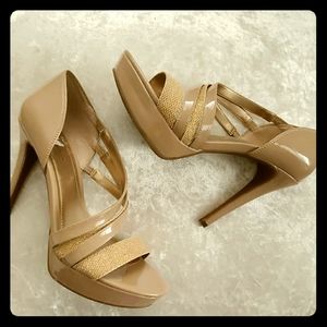 BCBG heels